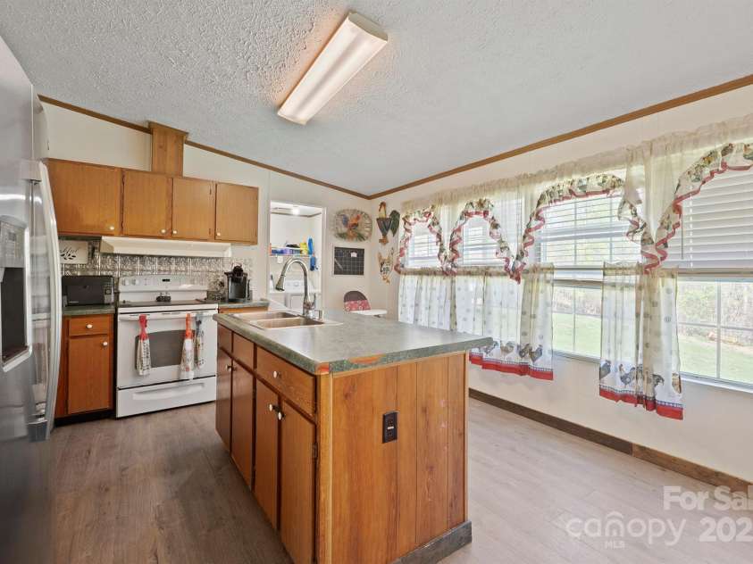 6282 Lor Road, Morganton, NC 28655.  MLS# CAR4247817, YatesRealty ID 7057. 
