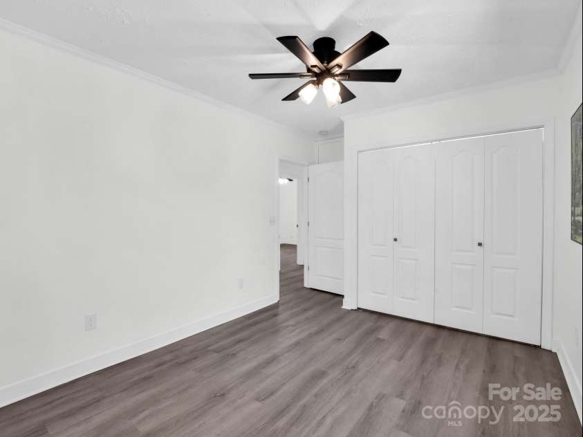 565 Nicholson Creek Road, Brevard, NC 28712.  MLS# CAR4247308, YatesRealty ID 7058. 