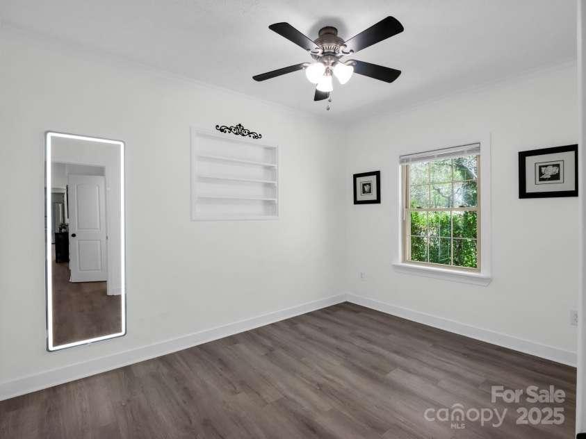 565 Nicholson Creek Road, Brevard, NC 28712.  MLS# CAR4247308, YatesRealty ID 7058. 