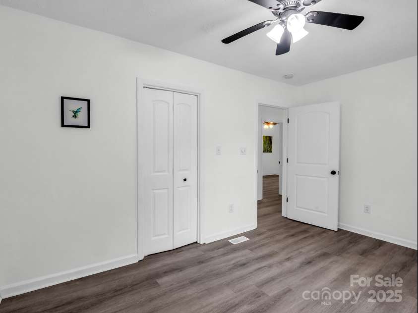 565 Nicholson Creek Road, Brevard, NC 28712.  MLS# CAR4247308, YatesRealty ID 7058. 