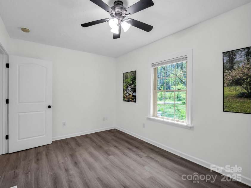 565 Nicholson Creek Road, Brevard, NC 28712.  MLS# CAR4247308, YatesRealty ID 7058. 