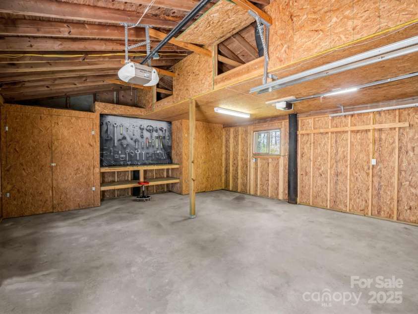 565 Nicholson Creek Road, Brevard, NC 28712.  MLS# CAR4247308, YatesRealty ID 7058. 