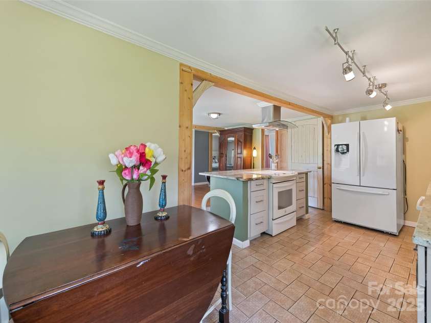 791 Edwards Cove Road, Waynesville, NC 28786.  MLS# CAR4244984, YatesRealty ID 7059. Very roomy