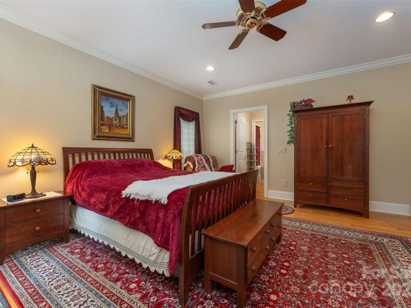 168 Chattooga Run, Hendersonville, NC 28739.  MLS# CAR4250934, YatesRealty ID 706. 