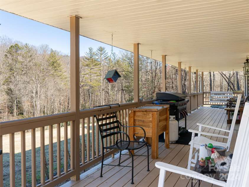 315 Garren Creek Road, Brevard, NC 28712.  MLS# CAR4106629, YatesRealty ID 706. 