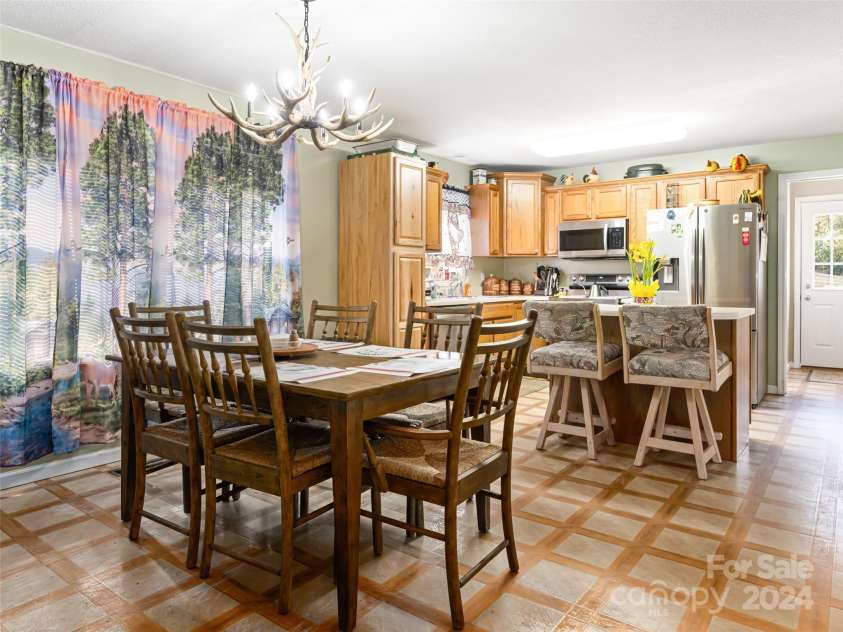 315 Garren Creek Road, Brevard, NC 28712.  MLS# CAR4106629, YatesRealty ID 706. 