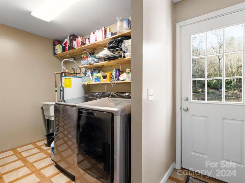 315 Garren Creek Road, Brevard, NC 28712.  MLS# CAR4106629, YatesRealty ID 706. 