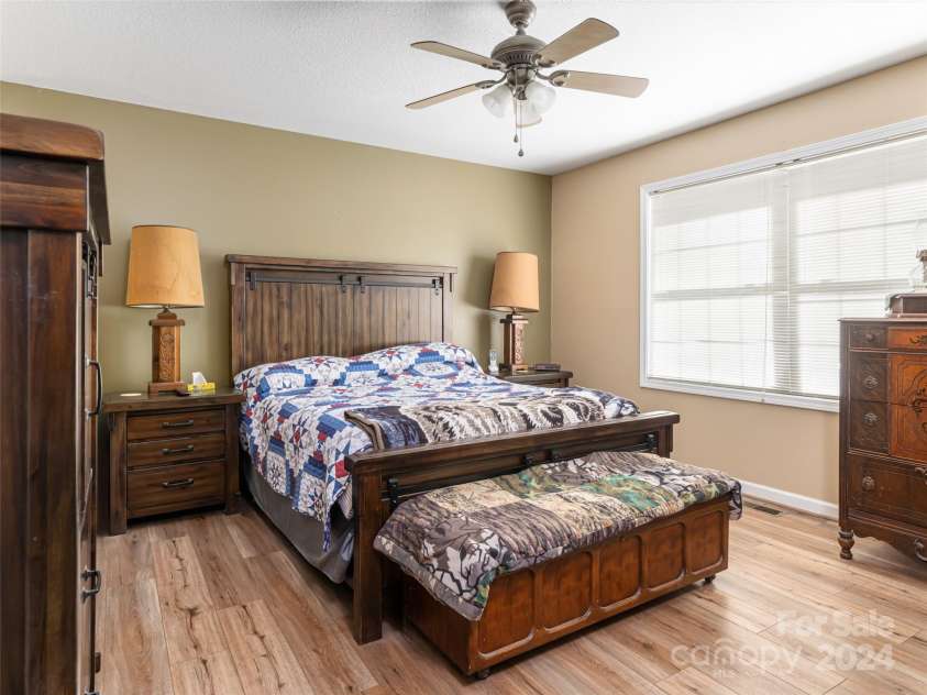 315 Garren Creek Road, Brevard, NC 28712.  MLS# CAR4106629, YatesRealty ID 706. 
