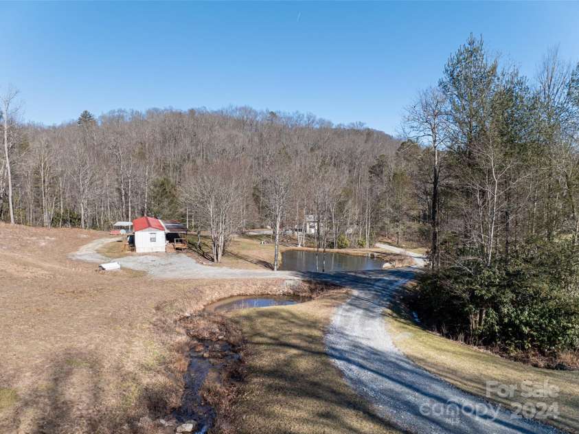 315 Garren Creek Road, Brevard, NC 28712.  MLS# CAR4106629, YatesRealty ID 706. 