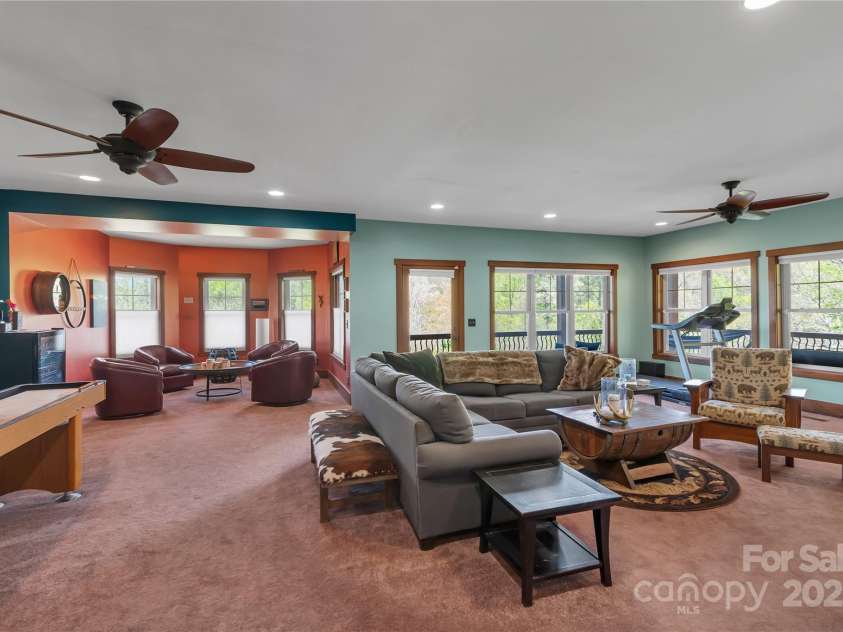 334 Willow Top Lane, Lake Lure, NC 28746.  MLS# CAR4247503, YatesRealty ID 7060. 
