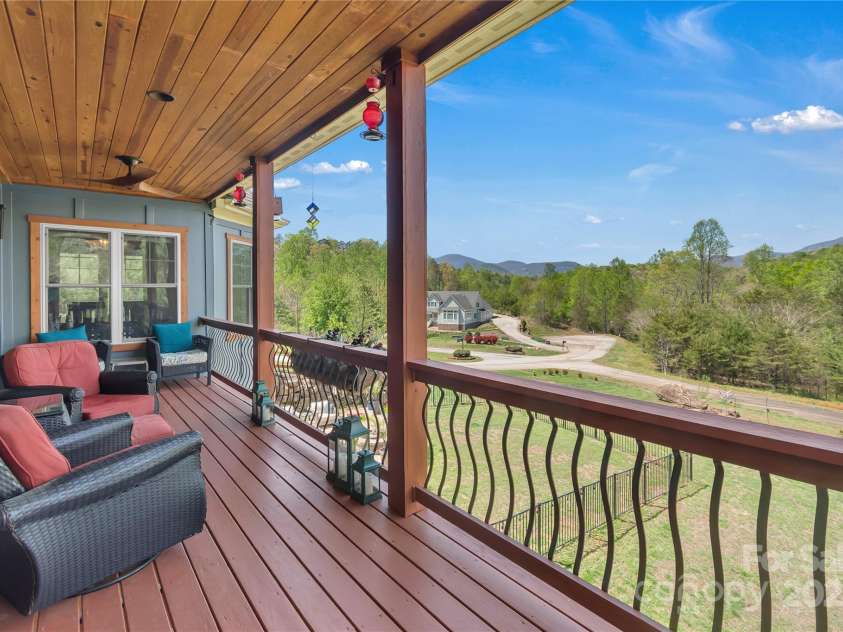 334 Willow Top Lane, Lake Lure, NC 28746.  MLS# CAR4247503, YatesRealty ID 7060. 