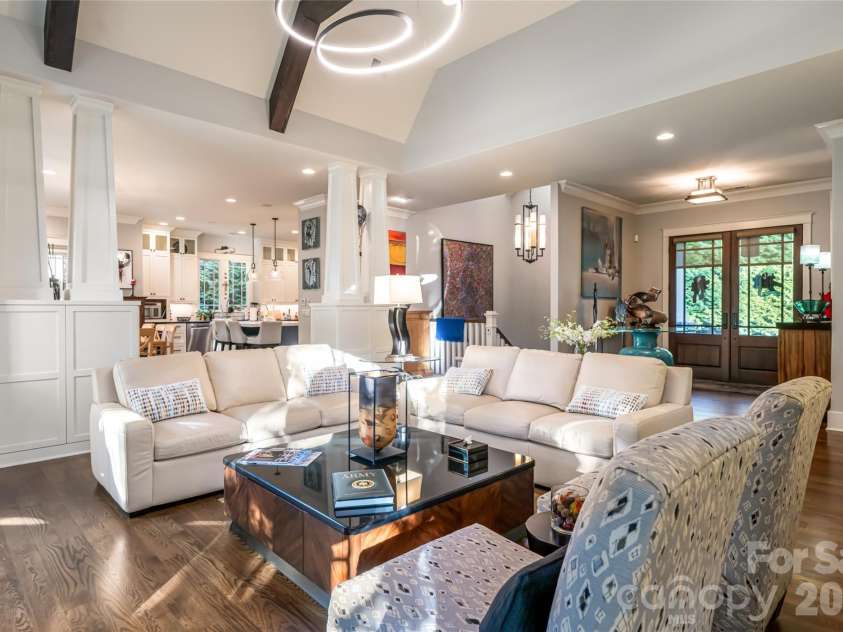 86 Brookline Drive, Asheville, NC 28803.  MLS# CAR4308980, YatesRealty ID 7062. 