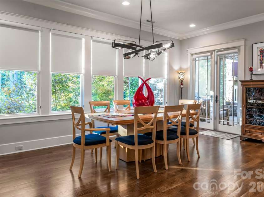 86 Brookline Drive, Asheville, NC 28803.  MLS# CAR4308980, YatesRealty ID 7062. 