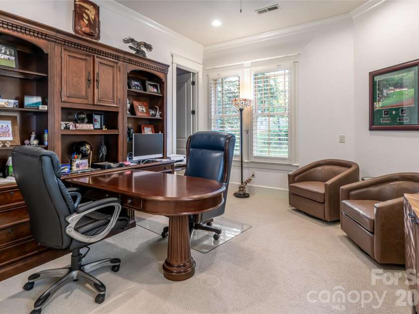 86 Brookline Drive, Asheville, NC 28803.  MLS# CAR4308980, YatesRealty ID 7062. 