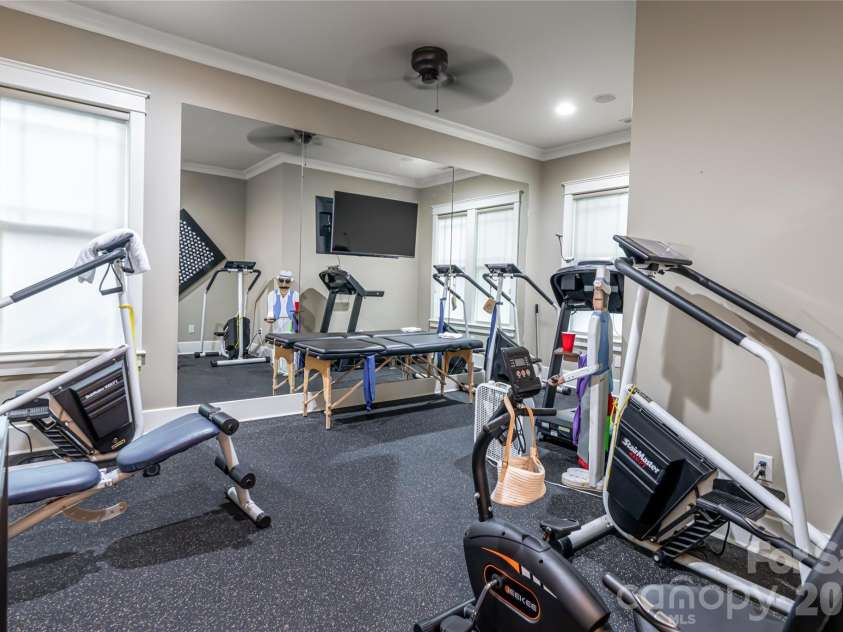86 Brookline Drive, Asheville, NC 28803.  MLS# CAR4308980, YatesRealty ID 7062. 