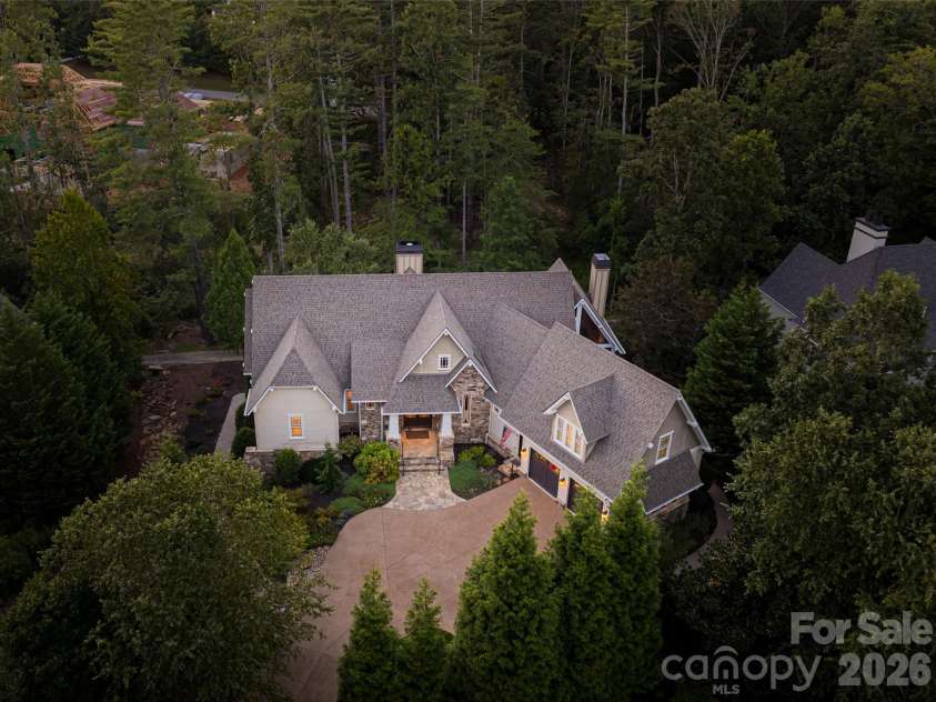 86 Brookline Drive, Asheville, NC 28803.  MLS# CAR4308980, YatesRealty ID 7062. 