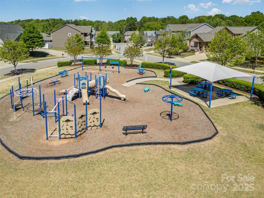 190 Silverspring Place, Mooresville, NC 28117.  MLS# CAR4243695, YatesRealty ID 7067. 