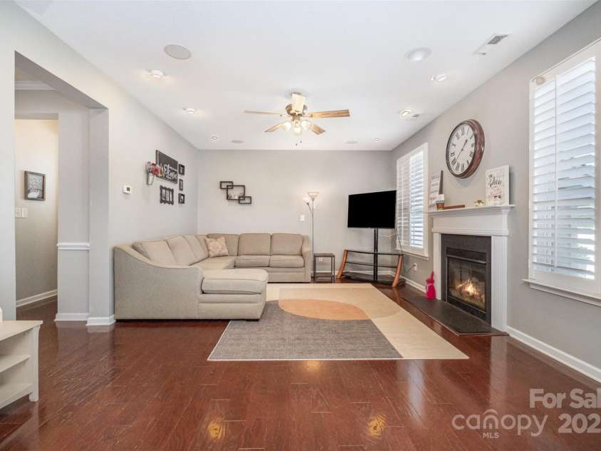190 Silverspring Place, Mooresville, NC 28117.  MLS# CAR4243695, YatesRealty ID 7067. 