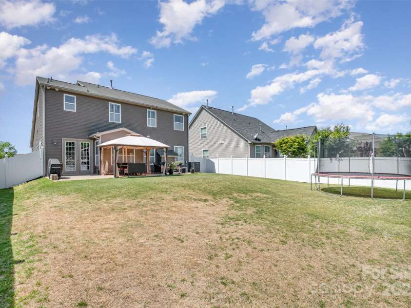 190 Silverspring Place, Mooresville, NC 28117.  MLS# CAR4243695, YatesRealty ID 7067. 