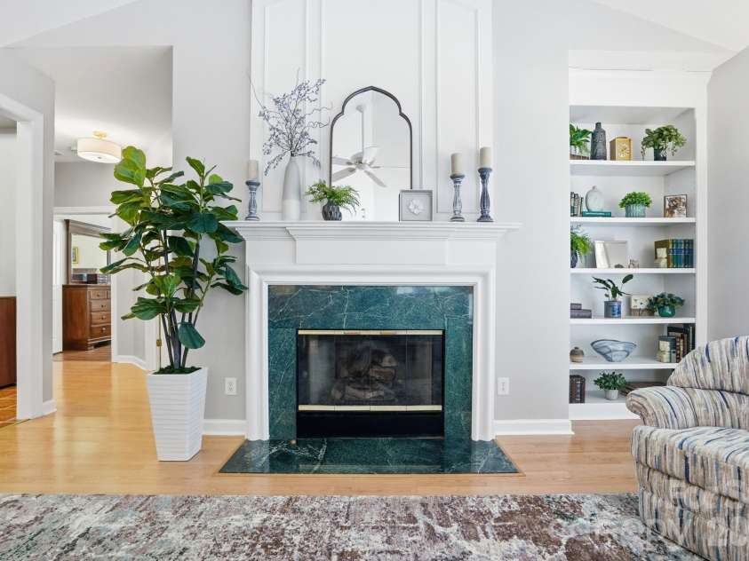 5906 Vireo Court, Charlotte, NC 28269.  MLS# CAR4340513, YatesRealty ID 7068. 