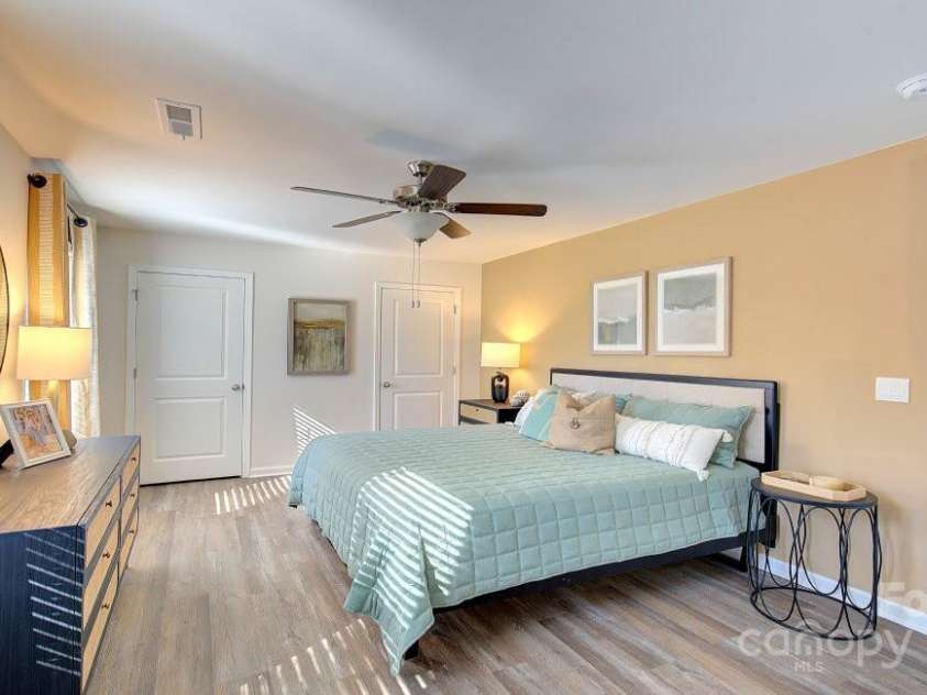 22 Cain Hollow Way, Asheville, NC 28806.  MLS# CAR4181112, YatesRealty ID 7069. Photos are representative