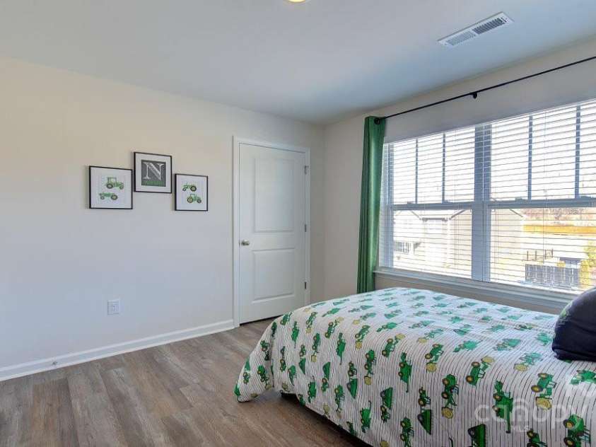 22 Cain Hollow Way, Asheville, NC 28806.  MLS# CAR4181112, YatesRealty ID 7069. Photos are representative