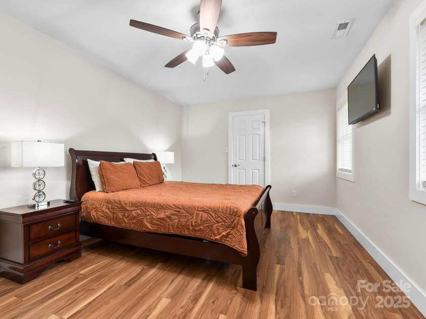 258 Old Weaverville Road, Asheville, NC 28804.  MLS# CAR4316363, YatesRealty ID 707. 