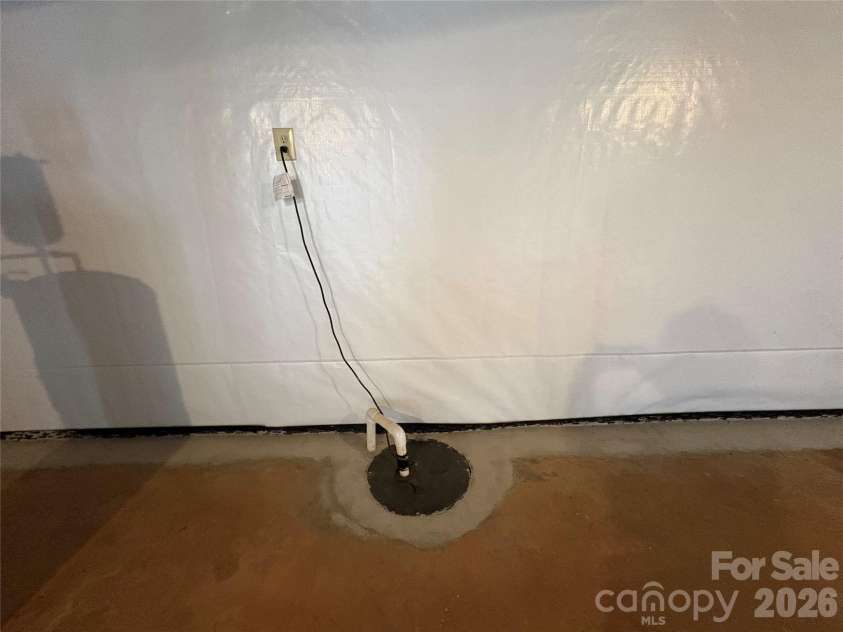 2137 23rd Street Drive, Hickory, NC 28602.  MLS# CAR4356350, YatesRealty ID 7070. Dry Otter sealed basement with sumpump