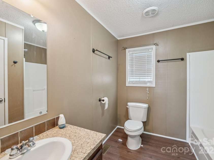 1069 Heather Glen Drive, Catawba, NC 28609.  MLS# CAR4273544, YatesRealty ID 7071. 