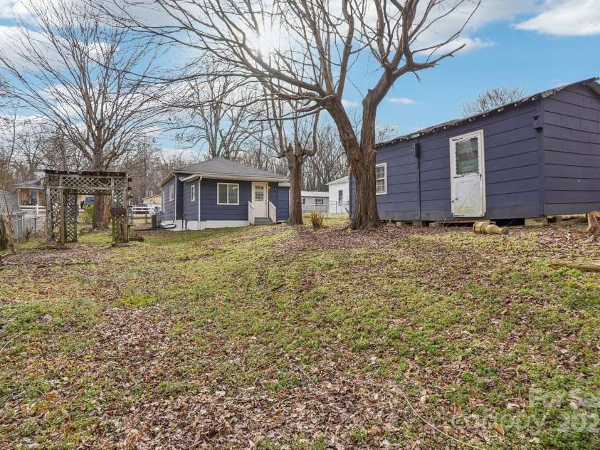 503 Birch Street, Lowell, NC 28098.  MLS# CAR4216714, YatesRealty ID 7071. 