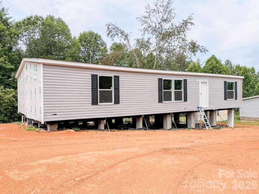 4277 Chinquapin Circle, Lenoir, NC 28645.  MLS# CAR4395149, YatesRealty ID 7072. 