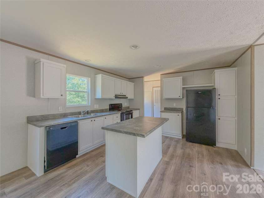 4277 Chinquapin Circle, Lenoir, NC 28645.  MLS# CAR4422352, YatesRealty ID 7072. 