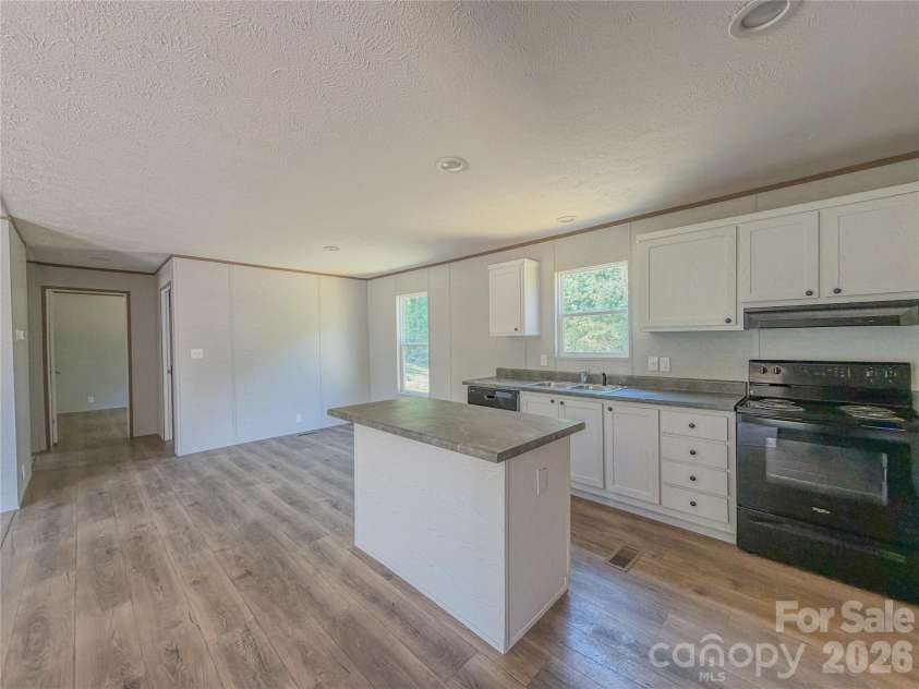 4277 Chinquapin Circle, Lenoir, NC 28645.  MLS# CAR4422352, YatesRealty ID 7072. 