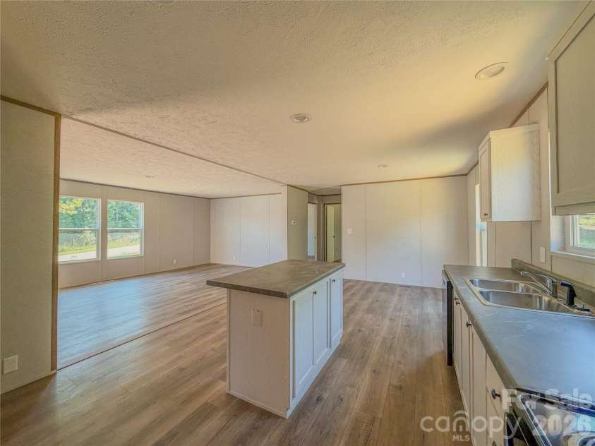 4277 Chinquapin Circle, Lenoir, NC 28645.  MLS# CAR4422352, YatesRealty ID 7072. 