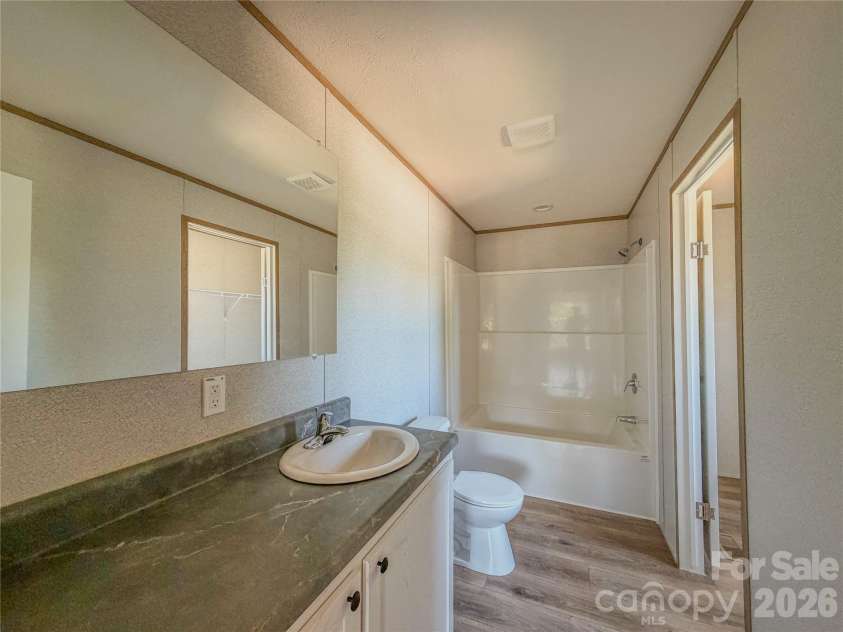 4277 Chinquapin Circle, Lenoir, NC 28645.  MLS# CAR4422352, YatesRealty ID 7072. 