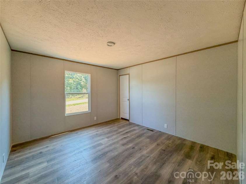 4277 Chinquapin Circle, Lenoir, NC 28645.  MLS# CAR4422352, YatesRealty ID 7072. 