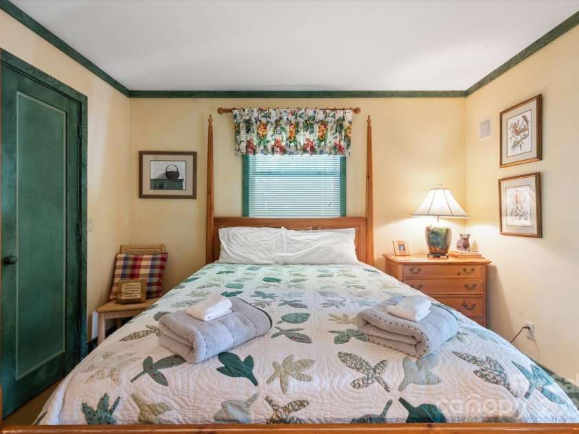 44 Orchard Mountain Road, Saluda, NC 28773.  MLS# CAR4141136, YatesRealty ID 7072. Bedroom #1