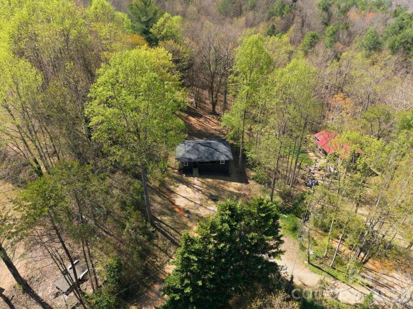4515 Rudisill Street, Hickory, NC 28602.  MLS# CAR4362337, YatesRealty ID 7073. 