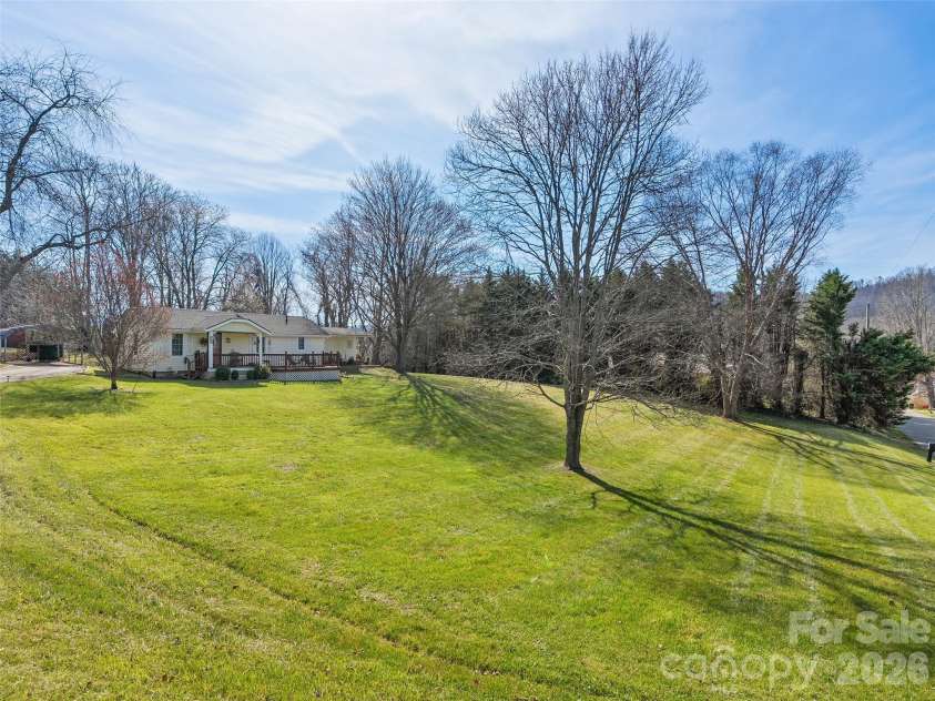 19 Mingus Street, Canton, NC 28716.  MLS# CAR4362294, YatesRealty ID 7074. 