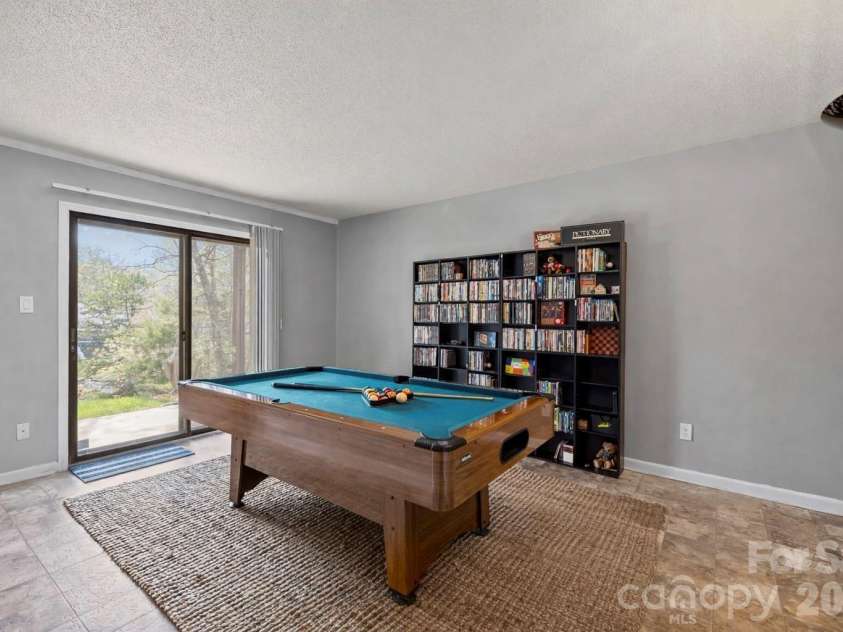 9067 Tulagi Court, Fort Mill, SC 29708.  MLS# CAR4355936, YatesRealty ID 7075. 