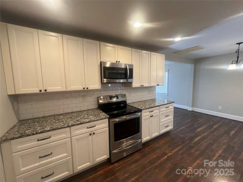 1907 Steele Street, Monroe, NC 28110.  MLS# CAR4207536, YatesRealty ID 7076. 