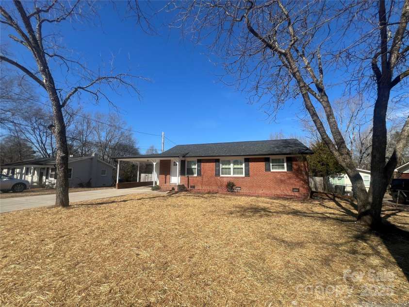 1907 Steele Street, Monroe, NC 28110.  MLS# CAR4207536, YatesRealty ID 7076. 