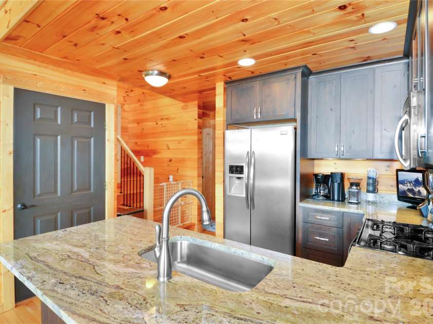 6365 Julius Drive, Newland, NC 28657.  MLS# CAR4390628, YatesRealty ID 7077. 