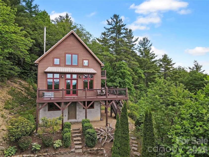 6365 Julius Drive, Newland, NC 28657.  MLS# CAR4390628, YatesRealty ID 7077. 