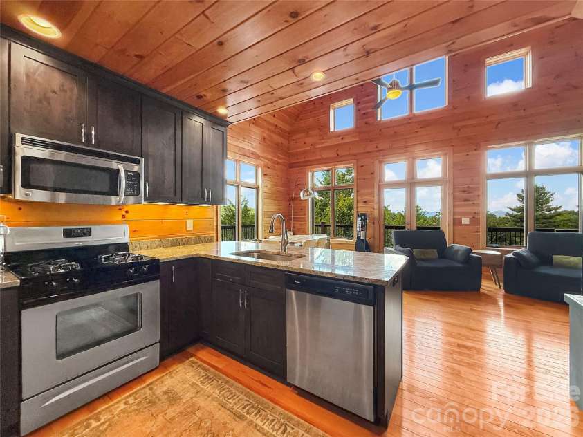 6365 Julius Drive, Newland, NC 28657.  MLS# CAR4390628, YatesRealty ID 7077. 