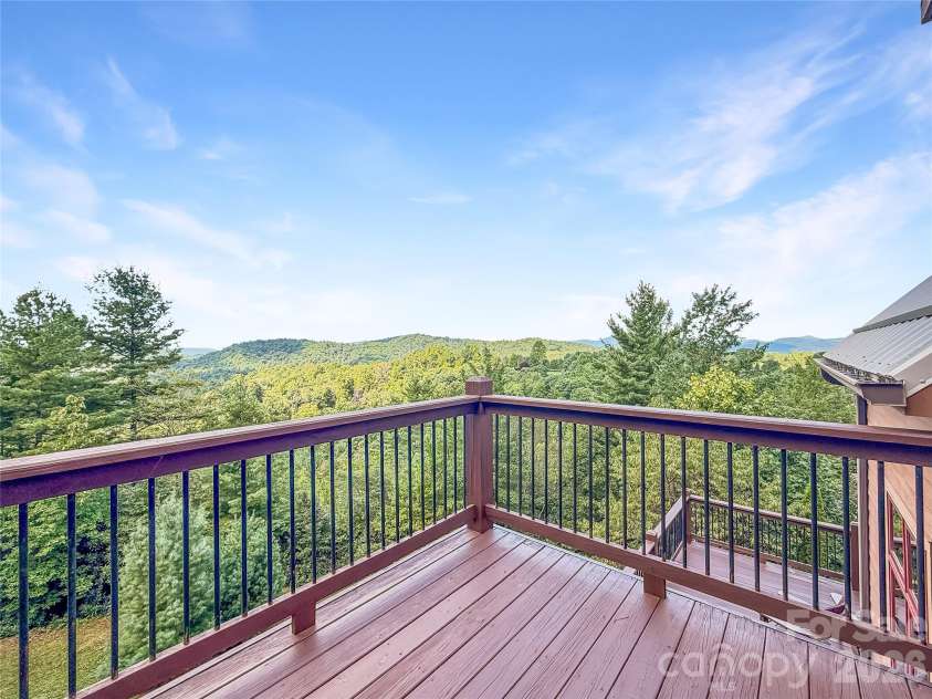 6365 Julius Drive, Newland, NC 28657.  MLS# CAR4390628, YatesRealty ID 7077. 