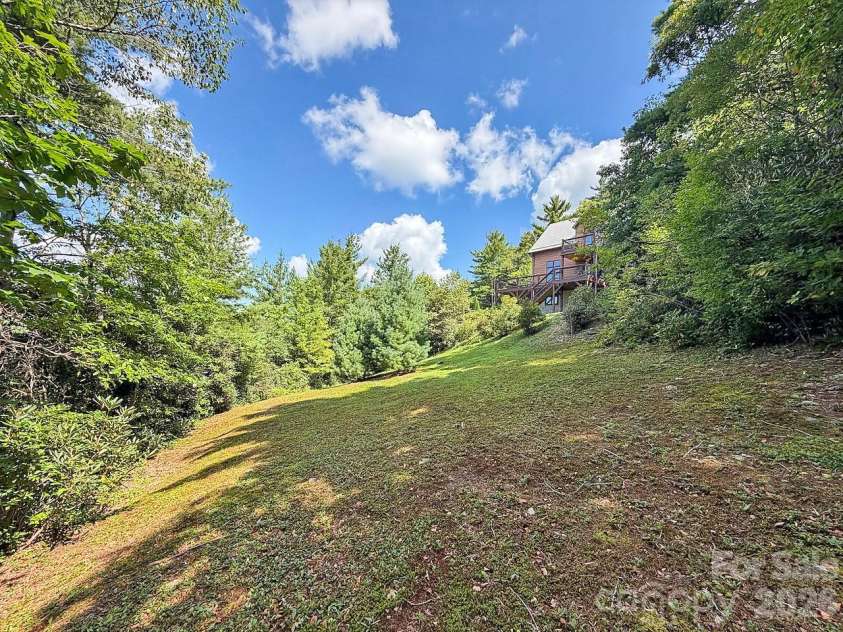 6365 Julius Drive, Newland, NC 28657.  MLS# CAR4390628, YatesRealty ID 7077. 