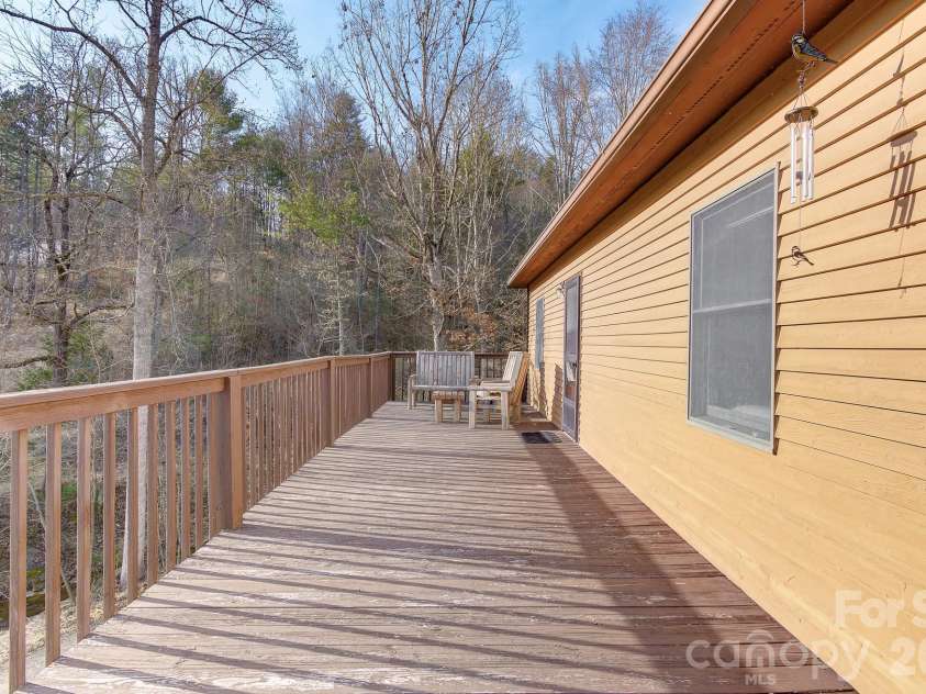 92 Arrowood Road, Weaverville, NC 28787.  MLS# CAR4353332, YatesRealty ID 7078. 
