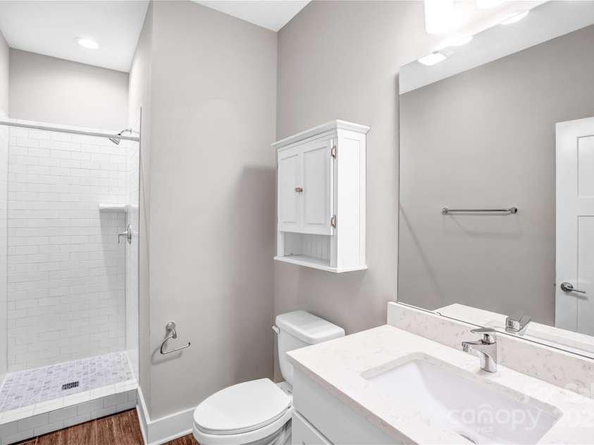 111 Poindexter Drive, Charlotte, NC 28203.  MLS# CAR4233438, YatesRealty ID 7079. 