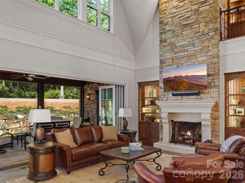 1946 White Tree Trail, Arden, NC 28704.  MLS# CAR4359599, YatesRealty ID 7079. 